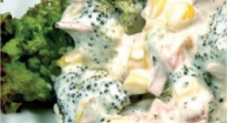 Broccoli-Ham salade